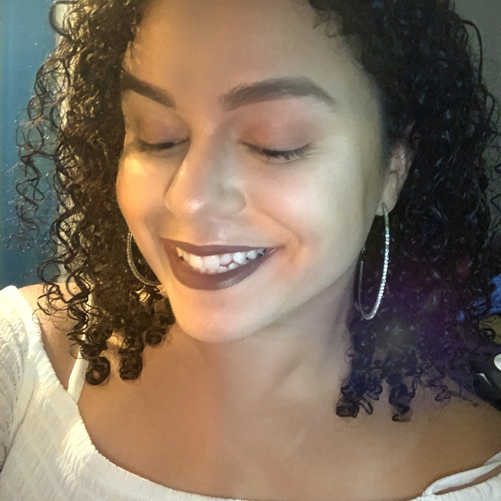 Meet your Posher, Karina